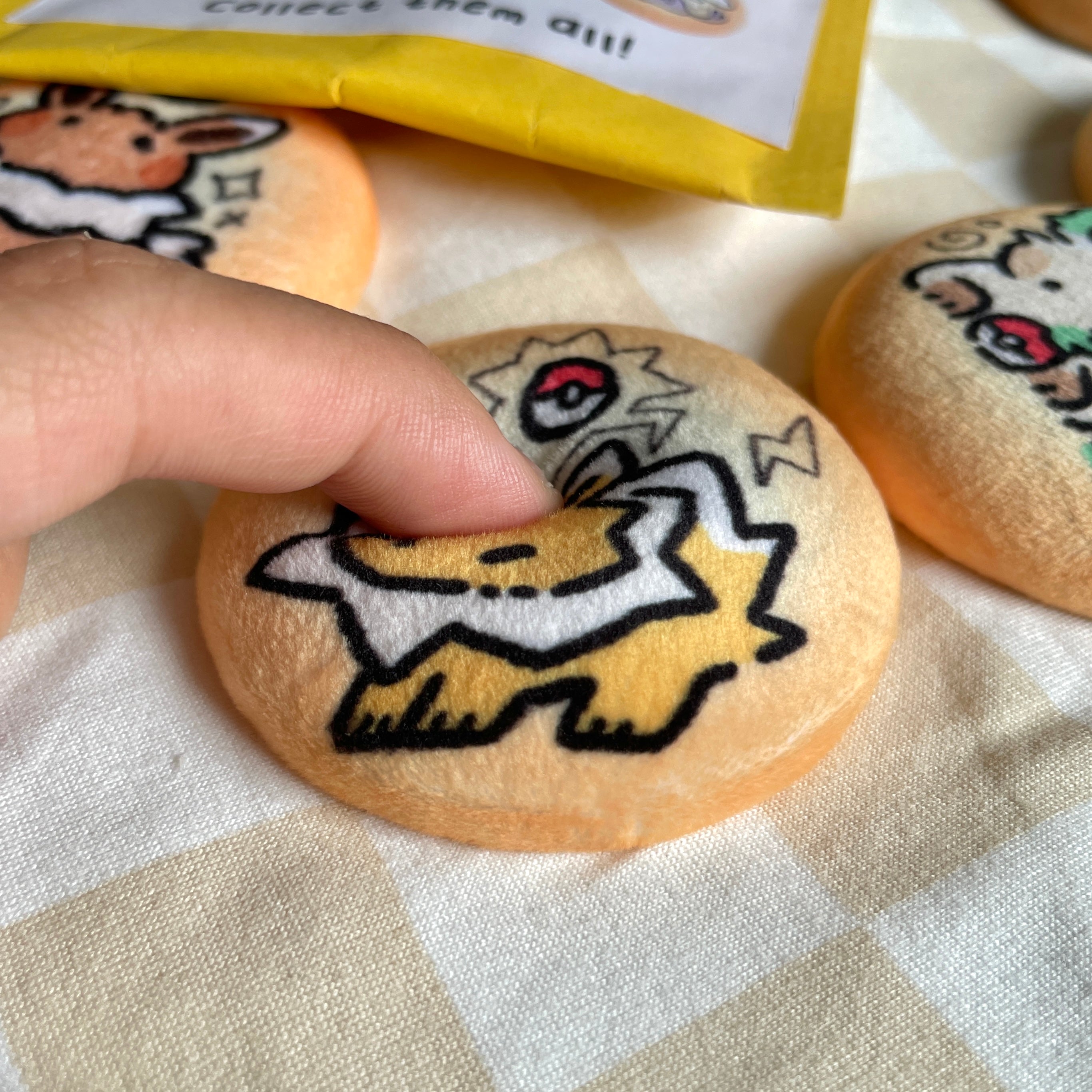 Eeveelution Plush Pin Blind Bag